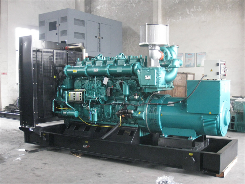 缙云200KW 柴油发电机的油耗是多少?